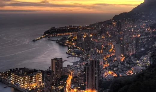 海边城市夜景下载