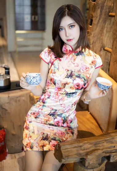 浪漫旗袍，性感蕾丝，美女绮里嘉Carina茶屋优雅气质写真照