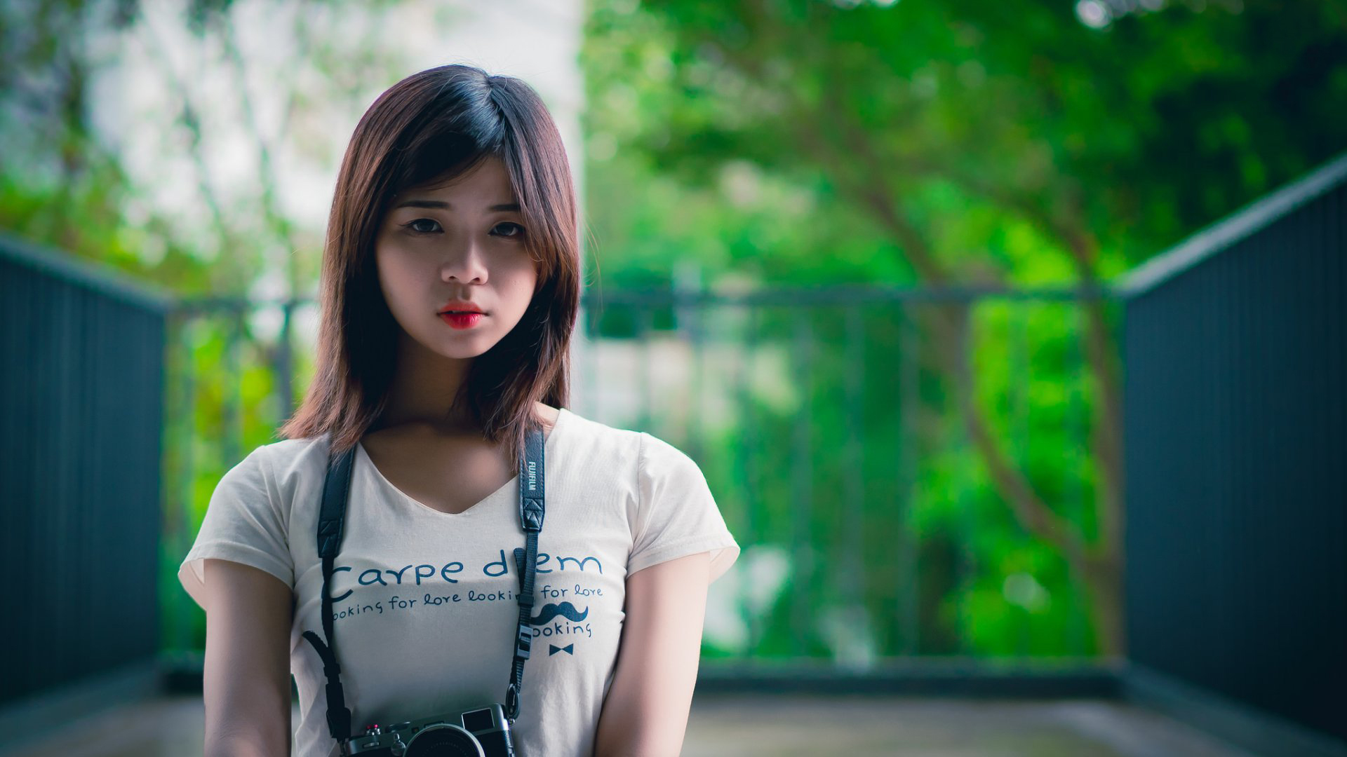 美女写真-iPhone17-1