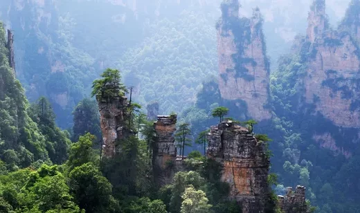 张家界奇峰·国风自然秘境 高清桌面背景图