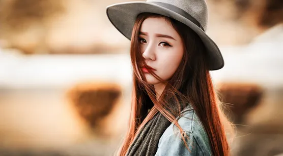 戴着帽子的长发女神唯美写真壁纸-iPhone17-1