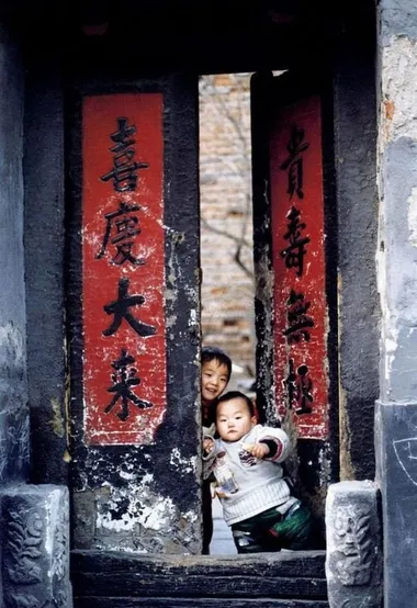 街边小巷唯美人物景色图片，最爱的还是这人间烟火