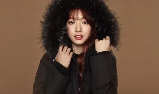 高清穿冬装的韩国美女高清电脑壁纸