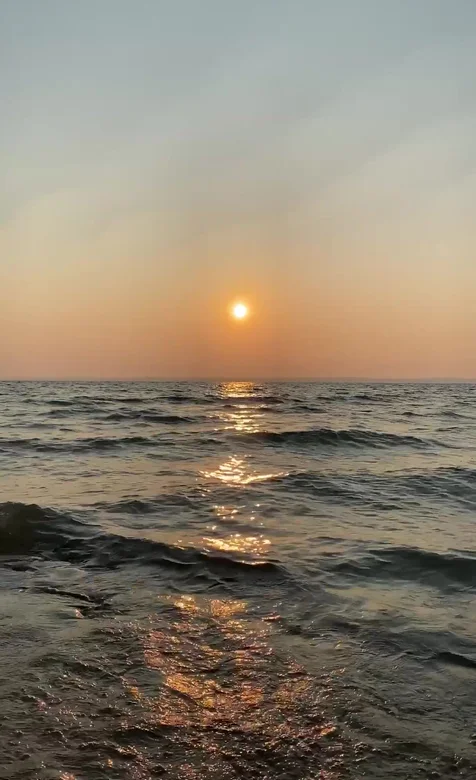 海上日落·唯美治愈 动态手机壁纸推荐-iPhone17-1