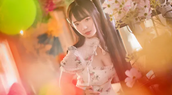 花中穿旗袍的豪乳美女高清电脑壁纸图片-iPhone17-1