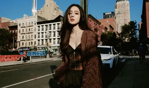 古力娜扎纽约街头时尚穿搭美拍超高清写真壁纸图片