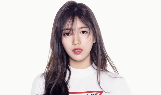 长发气质美女近照人像高清电脑壁纸