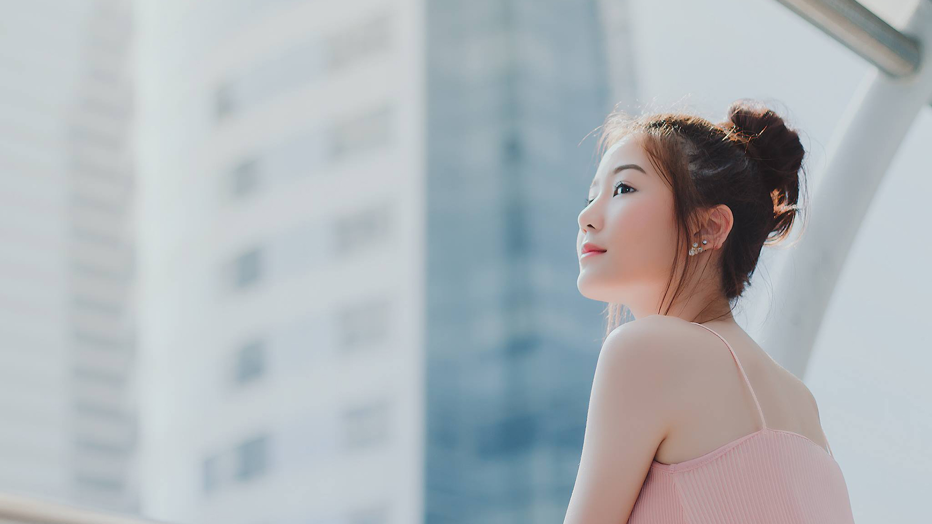 美女写真-iPhone17-1