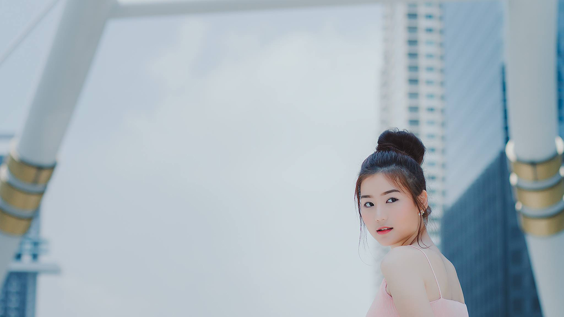 美女写真-iPhone17-1