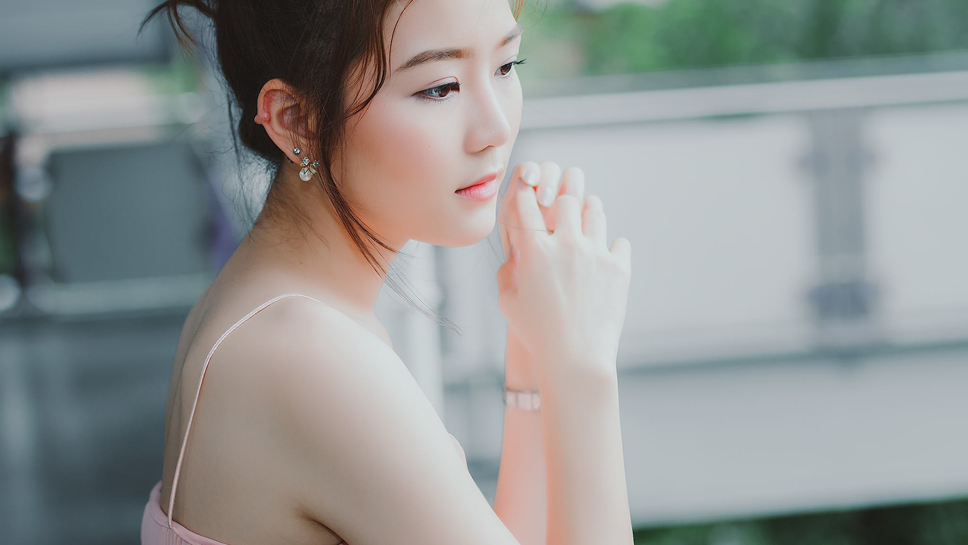 美女写真-iPhone17-1