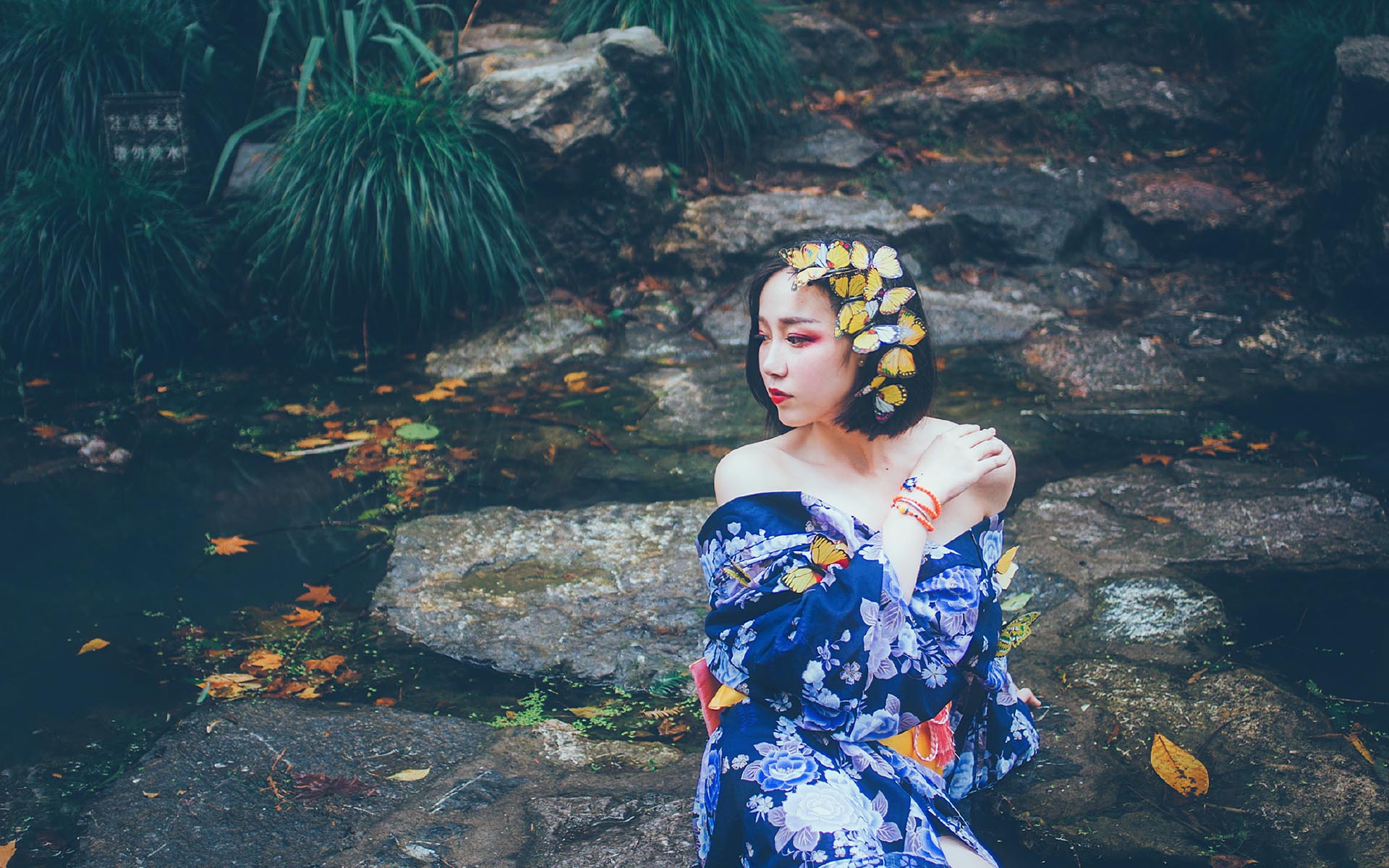 美女写真-iPhone17-1