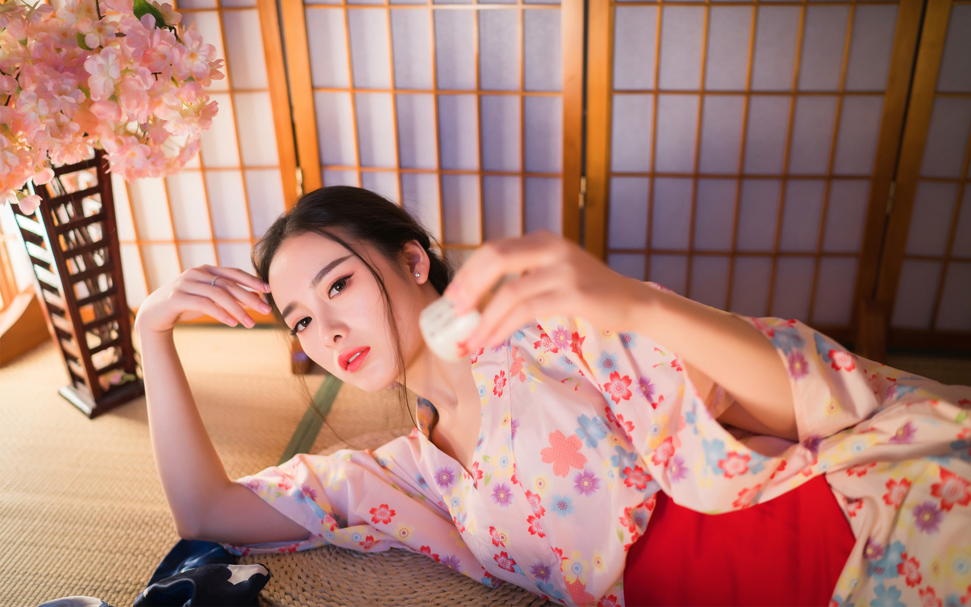 美女写真-iPhone17-1