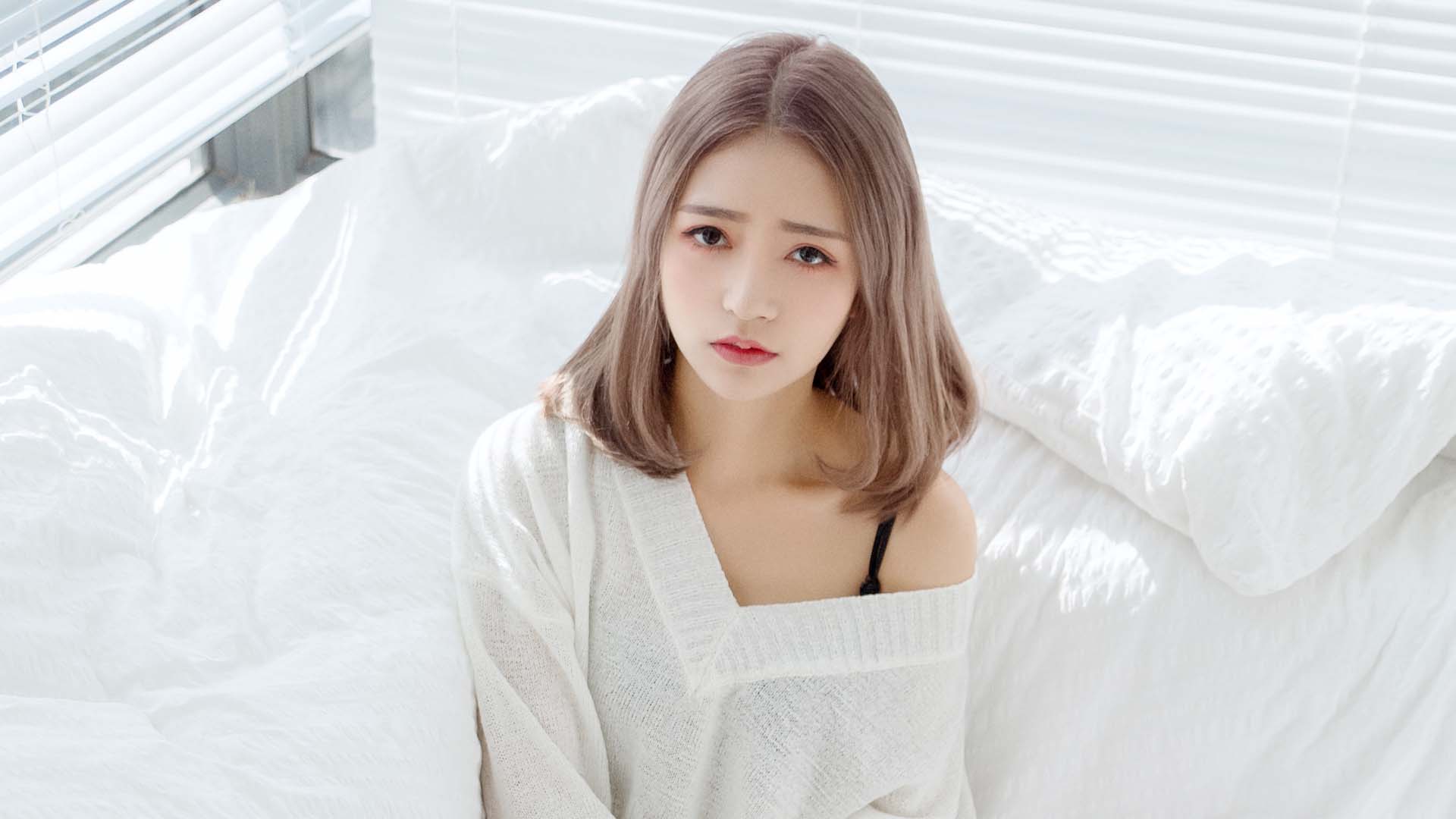 美女写真-iPhone17-1