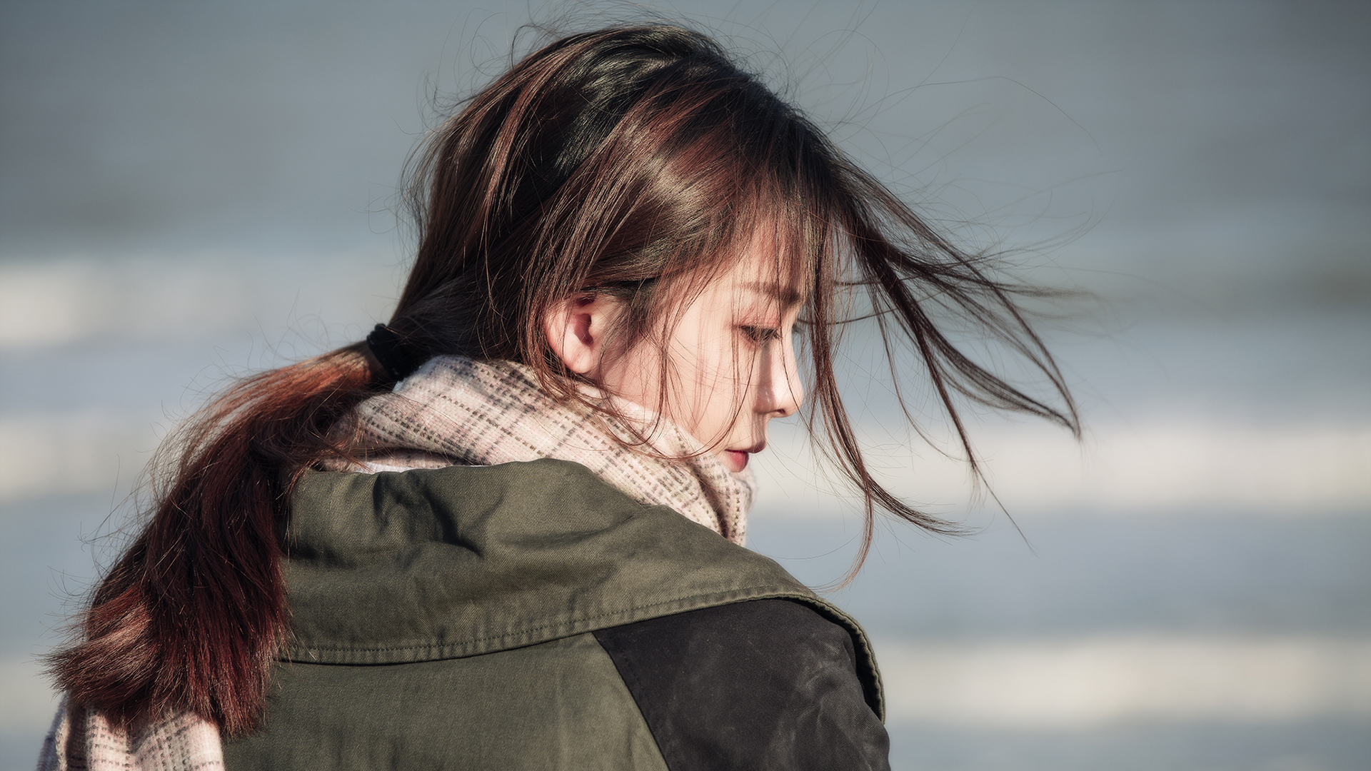 美女写真-iPhone17-1